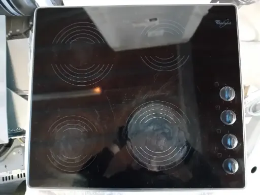 [AKM910IX.reco] RECO Plaque vitrocéramique Whirlpool 4 foyers